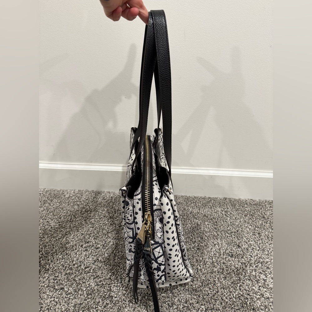 Aimee Kentenberg Busy Bee Double Sided Ceramic Satchel - Picture 4 of 9
